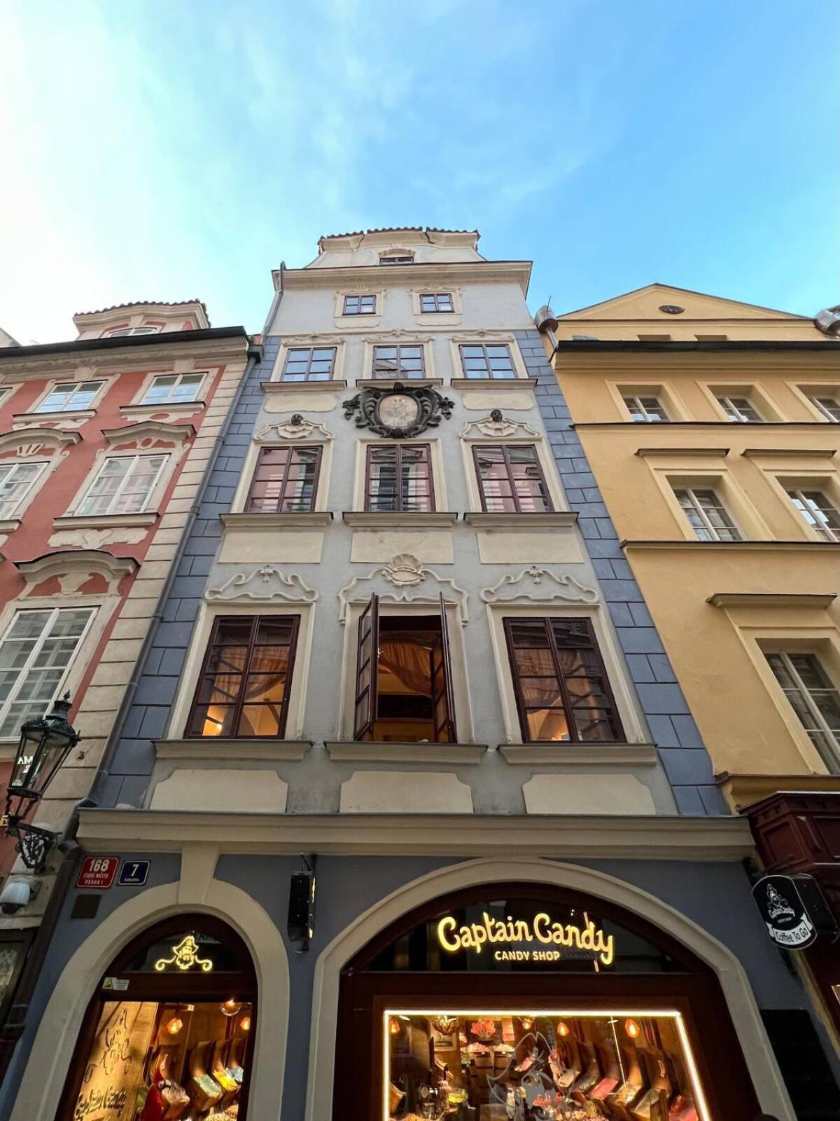Traditional Prague Apartment Buitenkant foto
